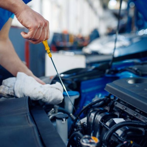 Reasons for low oil pressure in engine